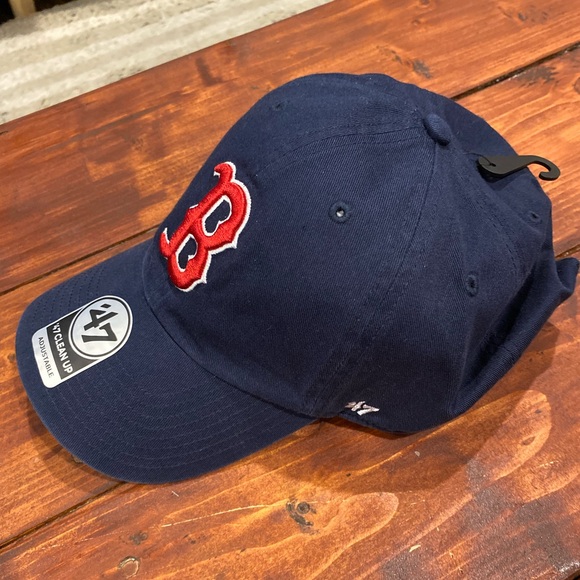 Red Sox Baseball hat - Picture 3 of 5